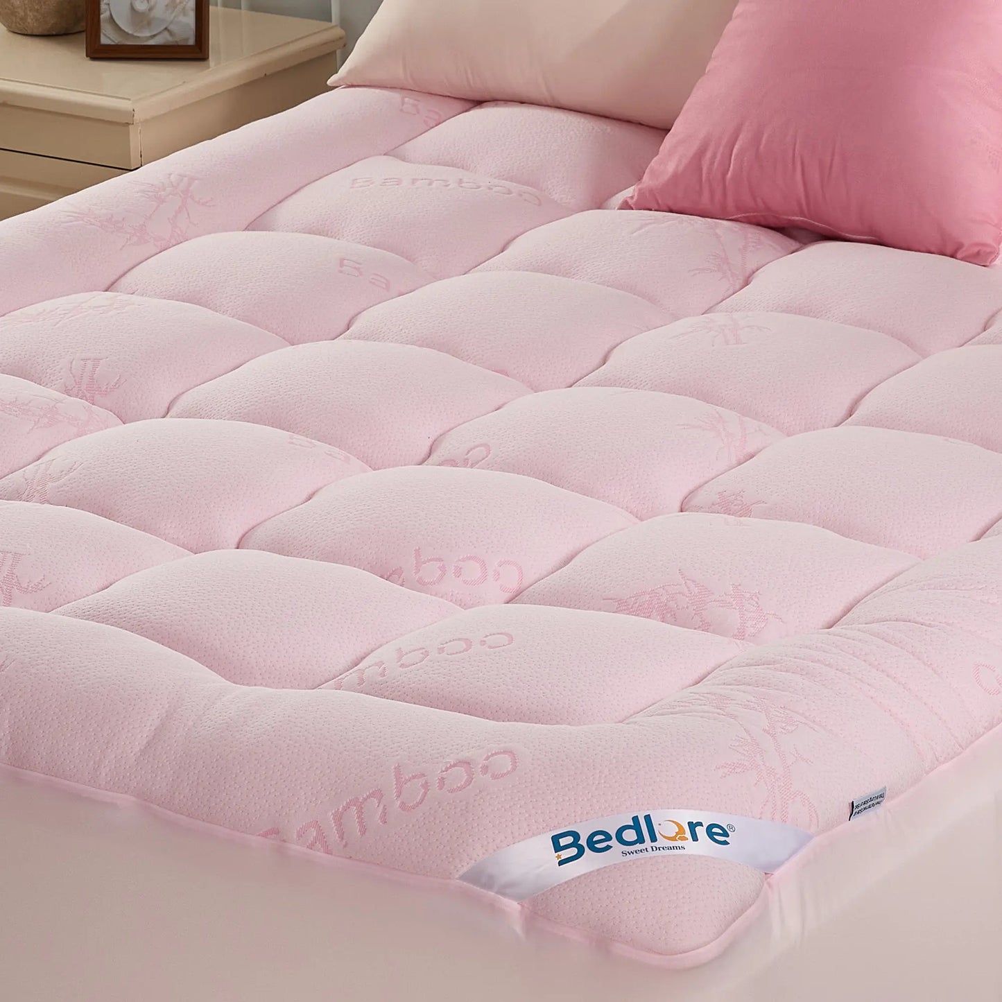 Summerwins【Bedlore】Bamboo Cooling Mattress Topper with Fitted Sheet, Thick Luxury Comfort Layer, Breathable & Soft on Skin, Deep Pocket Design, Machine Washable, Ideal for Bedroom & Home Use